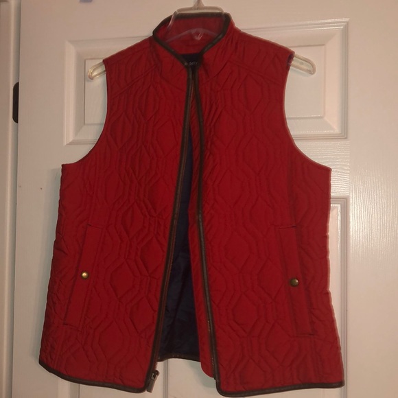 Land’s End Vest - Picture 1 of 3